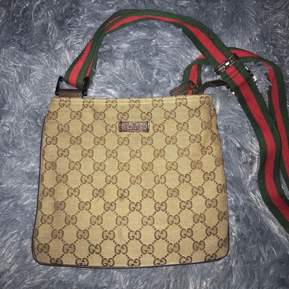 Gucci Canvas Crossbody Bag W Red Green 